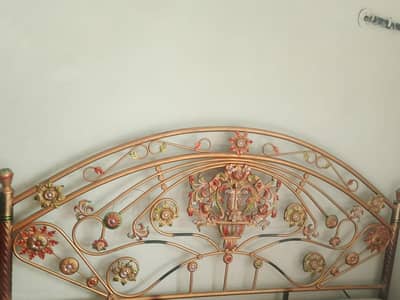 Bed, Soofa, Dreesing table