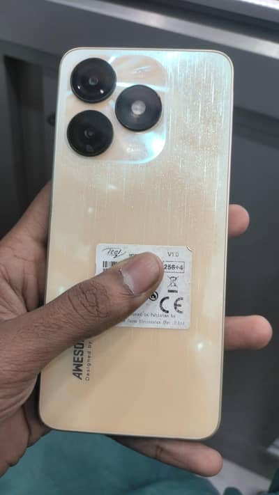 Itel V1.0 Ram 4+8 (12) / 256 Battery health 5160 mAh