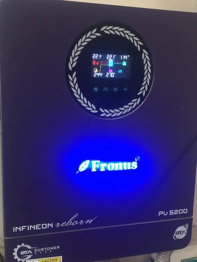 Fronus Hybrid inverter 4.2Kw For Sale