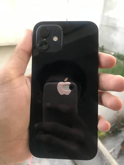 Apple iPhone 12
