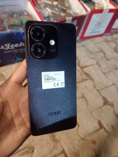oppo a5i 10/10 condition box sath hai