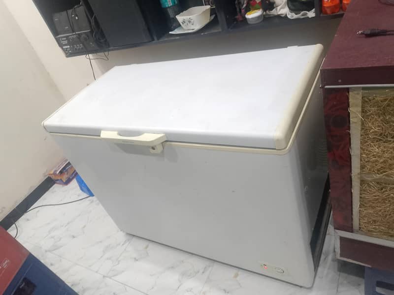 deep freezer 1