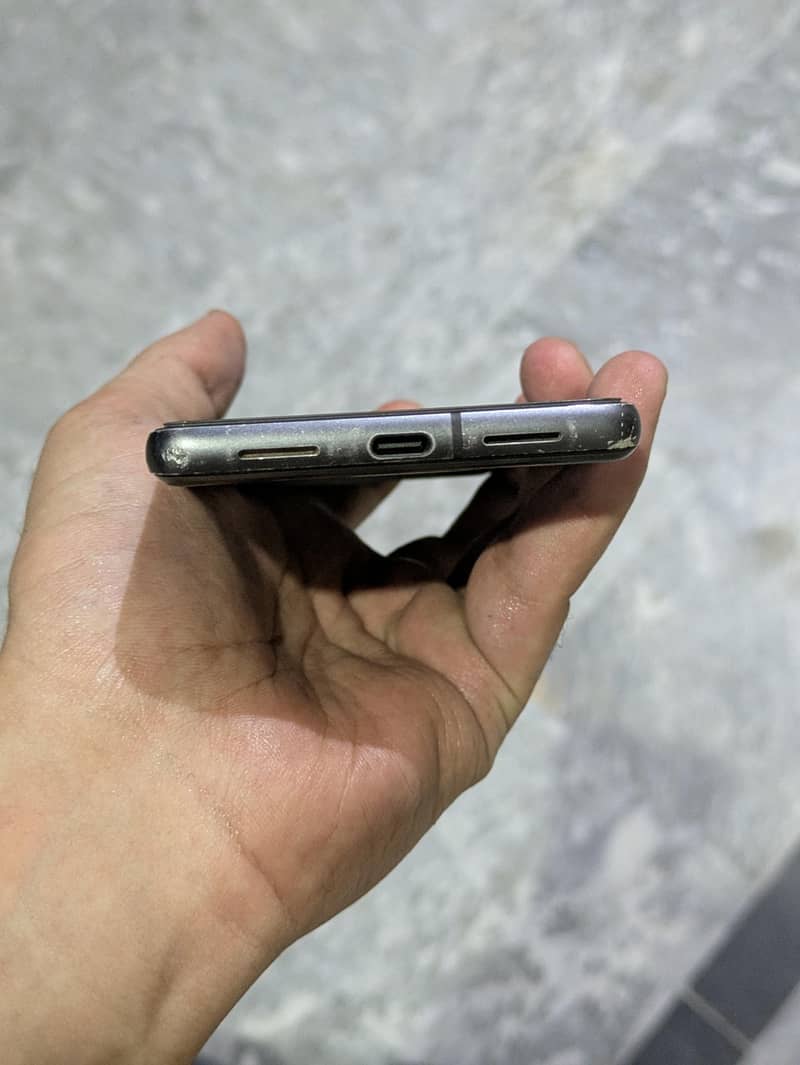 Google Pixel 7 5