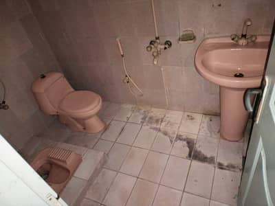 3 Marla double story house urgent for Rent in sabzazar