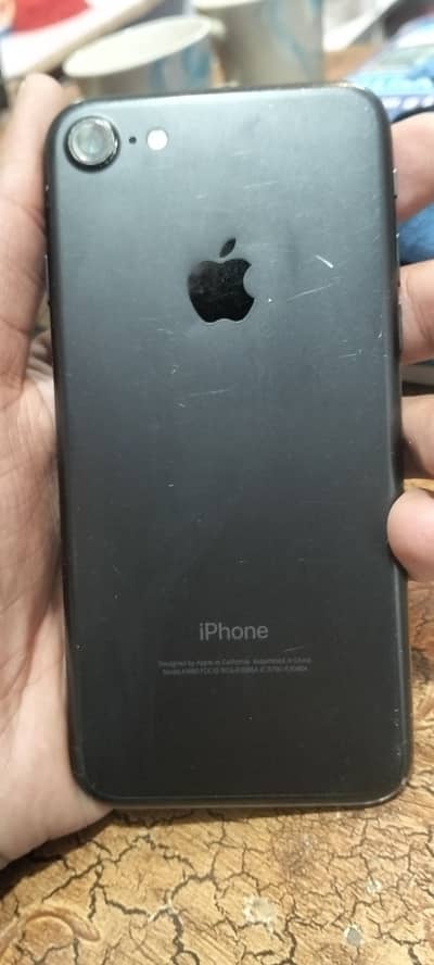 Apple iPhone 7