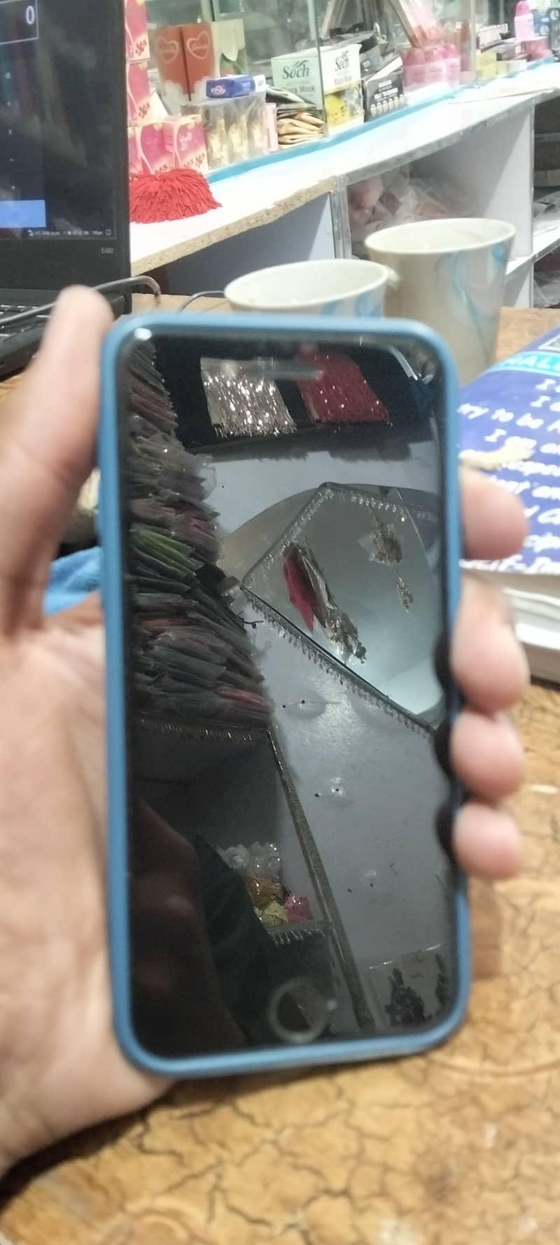 Apple iPhone 7 1