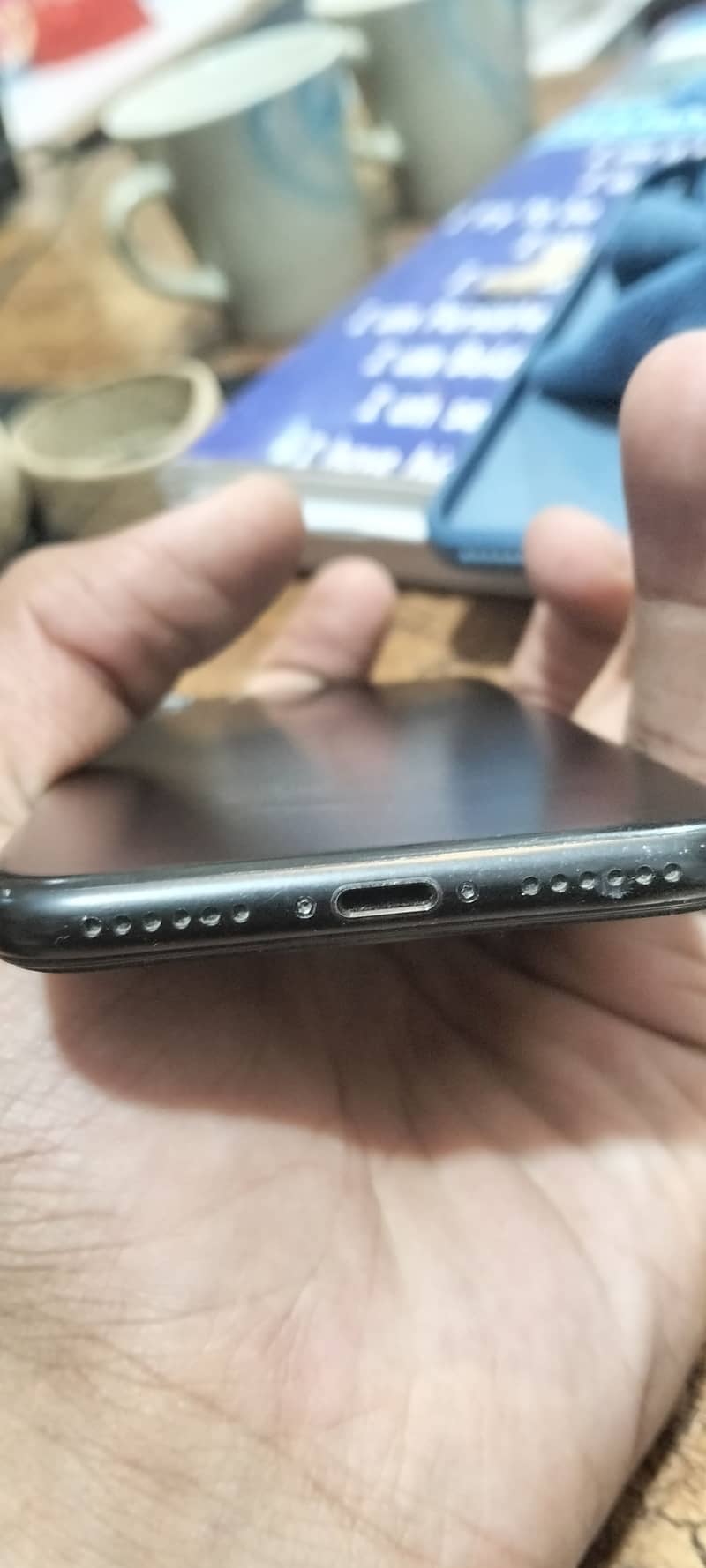 Apple iPhone 7 2