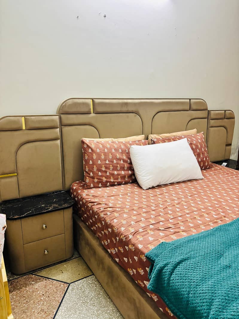bed set with dressing table 1