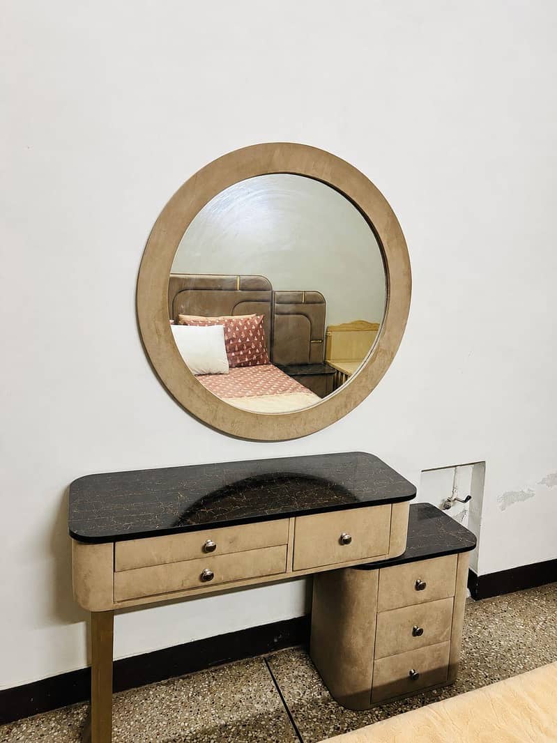 bed set with dressing table 2