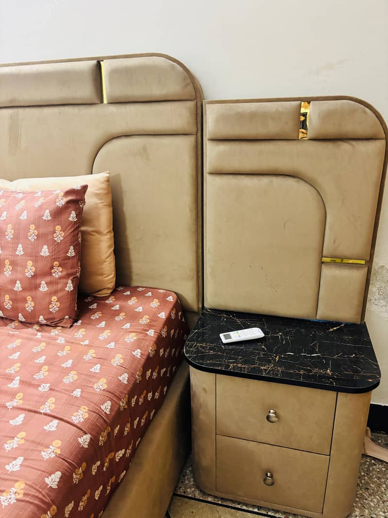 bed set with dressing table 6