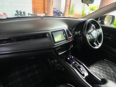 Honda Vezel 2015