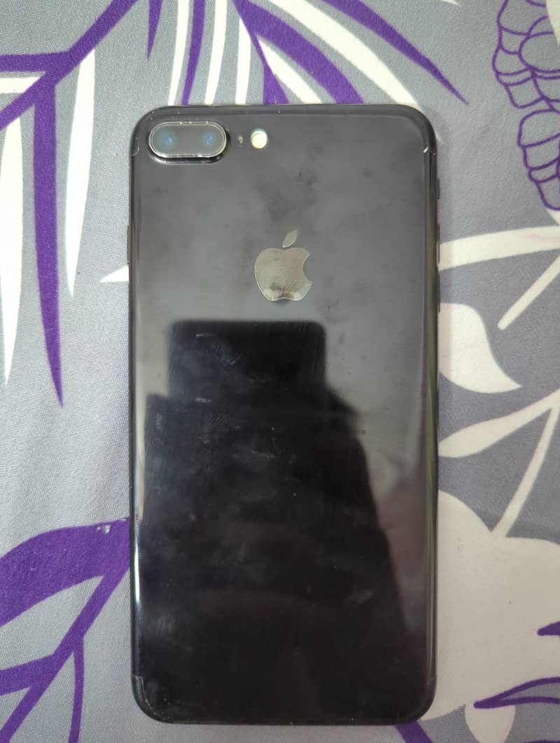 Apple iPhone 7 Plus 1