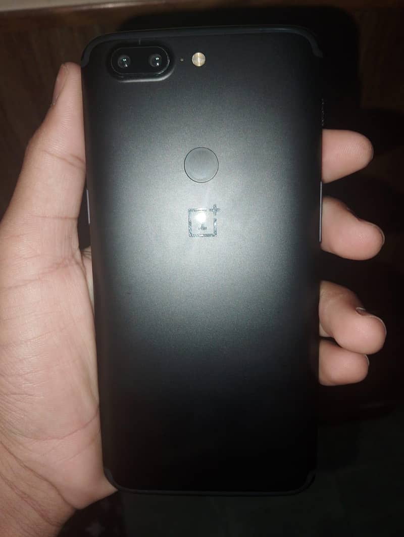 One Plus 5T 0
