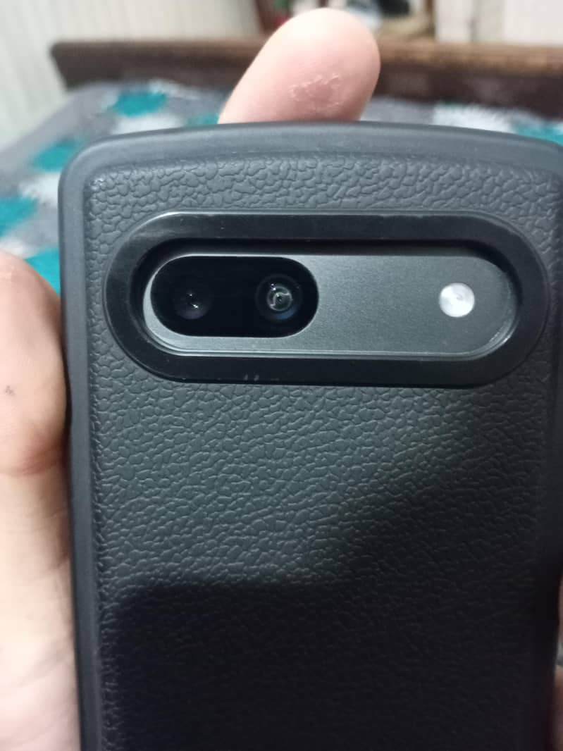Google Pixel 7a 2