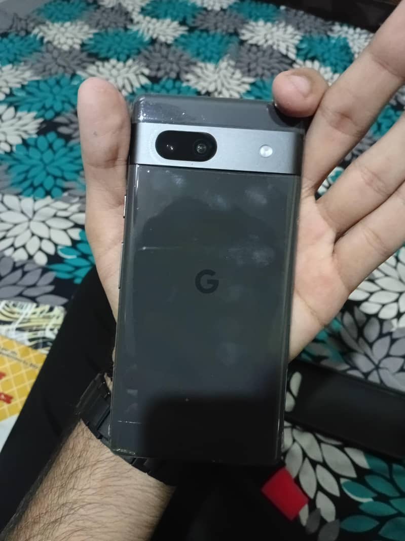 Google Pixel 7a 4