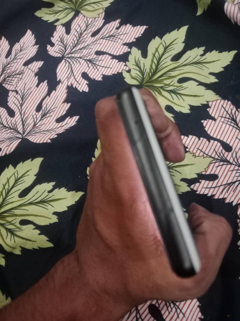 Google Pixel 6a 4