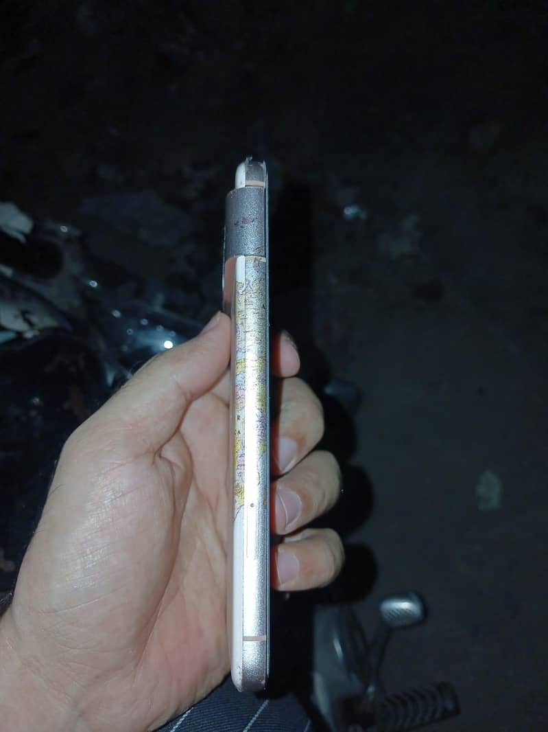 Google Pixel 8 1