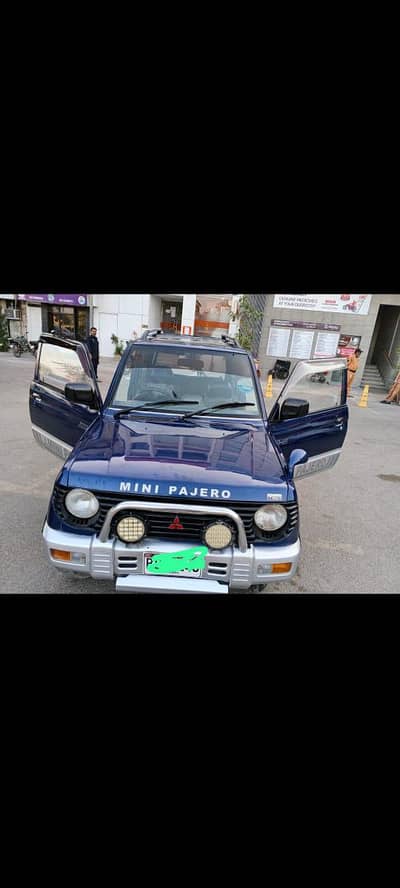 Mitsubishi Pajero Mini 1996