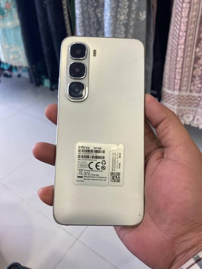 Infinix Hot 60 i
