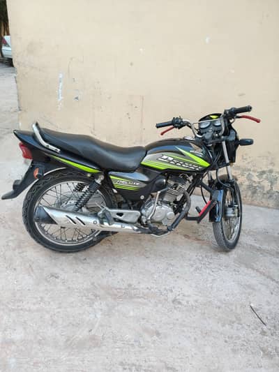 Honda CG 125 Deluxe 2014