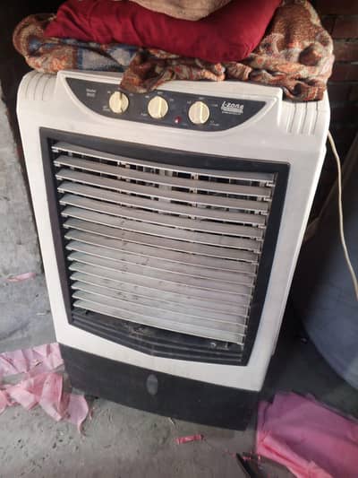 Room air cooler