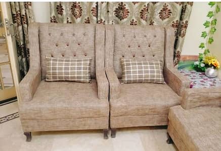 7-seater sofa set in excellent condition (9/10) for sale