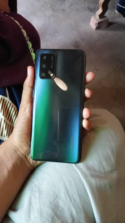 OPPO F19 10/9 condition 1 hand used Full Box