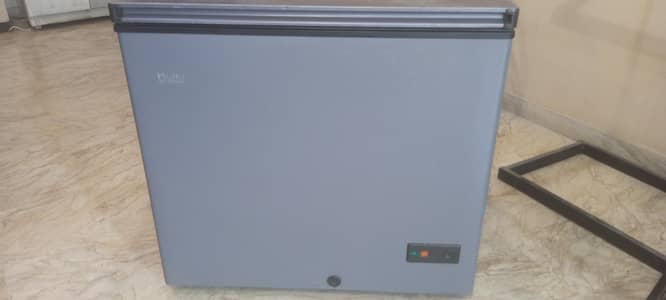 single door (in warranty) freezer