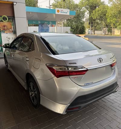 Toyota Corolla Altis 2021