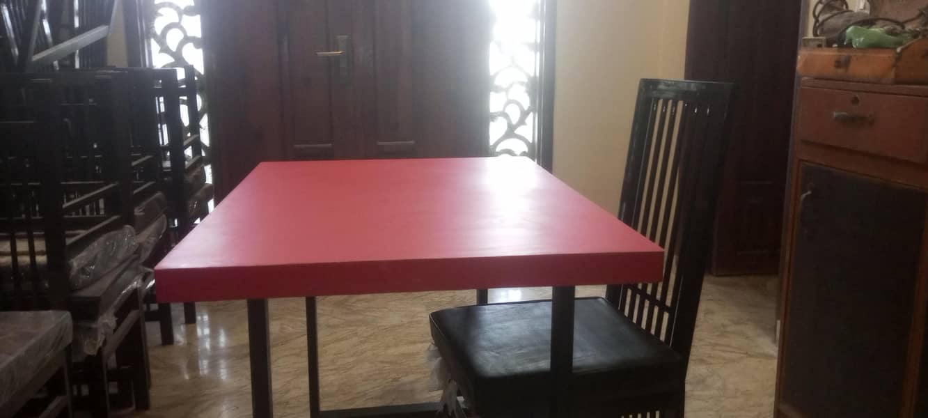 table chairs 1