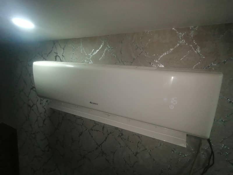 gree ac 1
