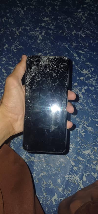 Infinix Hot 30 Play