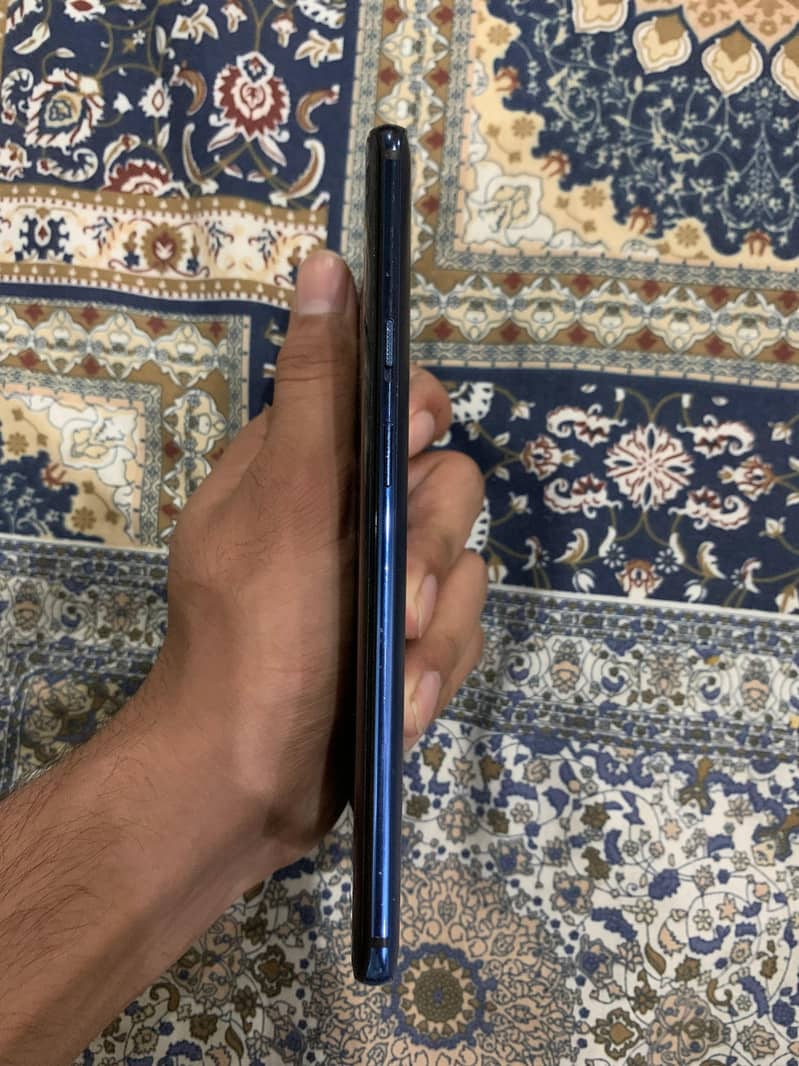 One Plus 7 Pro    12/256 3