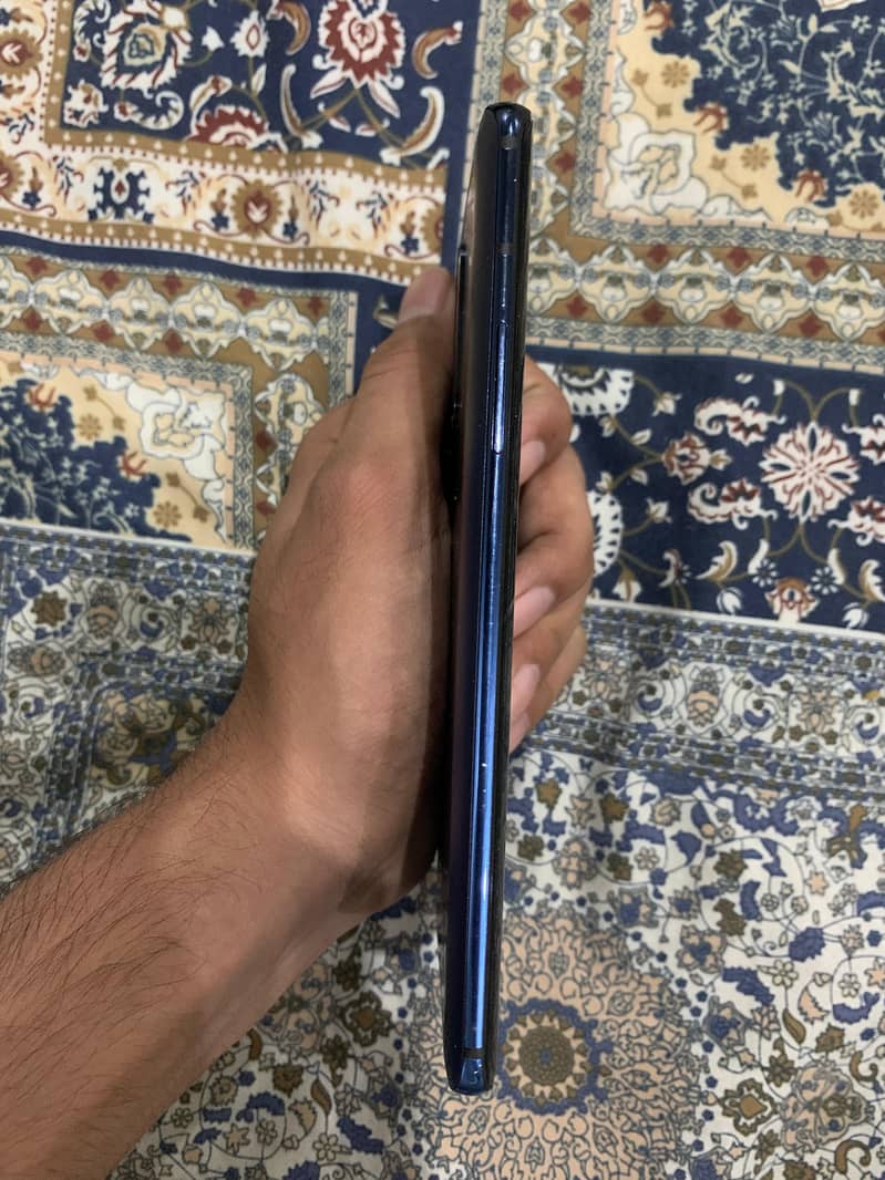 One Plus 7 Pro    12/256 4