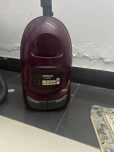 hitachi vaccuum cleaner 1600W