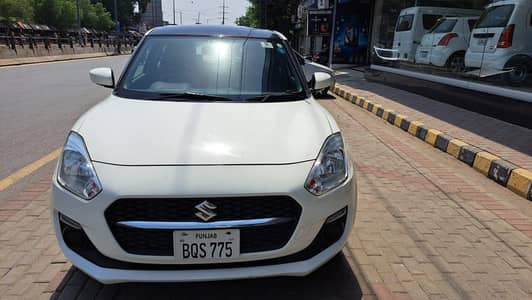 Suzuki Swift 2023  GL CVT First Owner