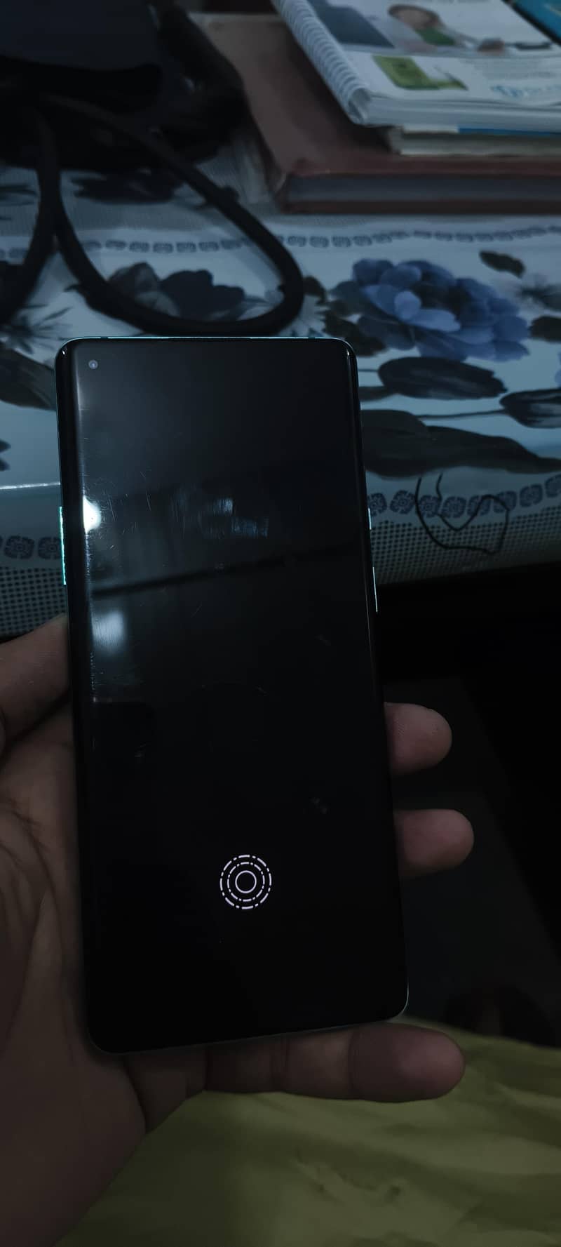 One Plus 8 Pro 0