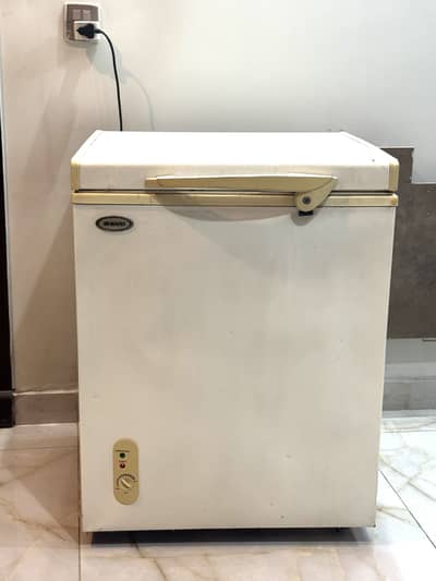 Waves Original Freezer 1 Door  ~270 Litre Capacity