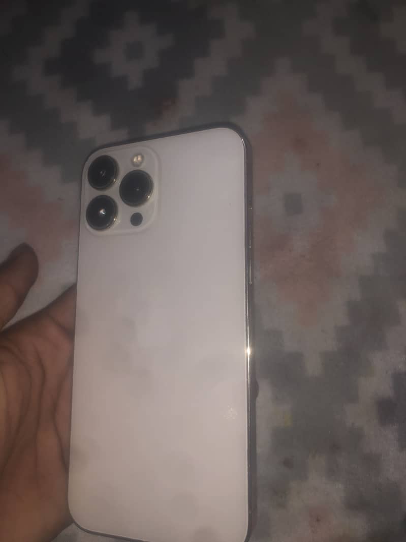 Iphone 13 pro Max 0