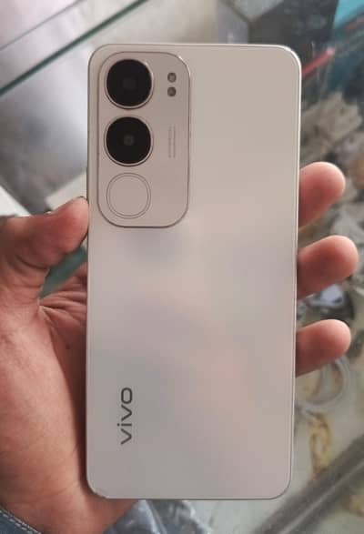 Vivo Y19s