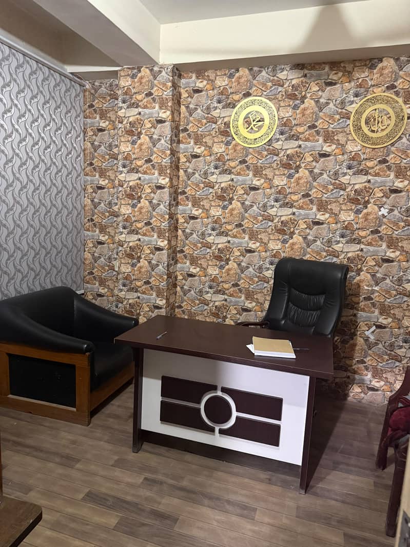 Flat Office For Rant 3