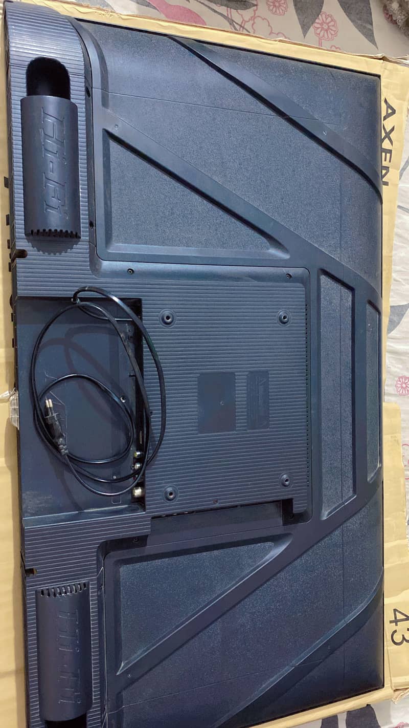 Smart LED 1