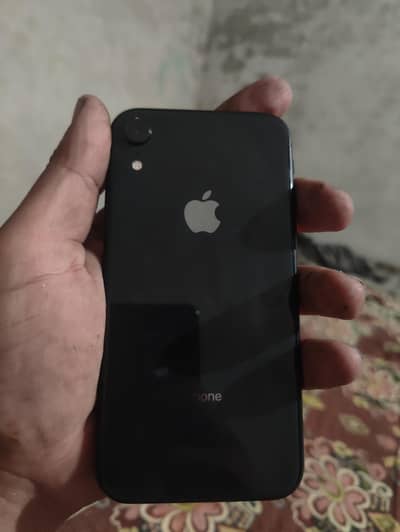 Apple iPhone XR