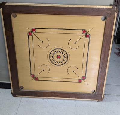 carrom board