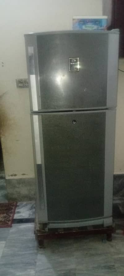 Dawlance fridge conditions 9/10
