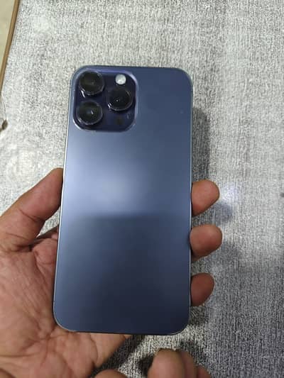 Model: Iphone 14 pro max 8/10