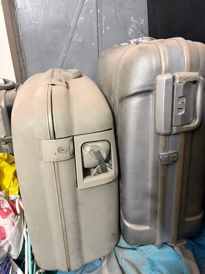 Large Travel Suitcase for Sale | Strong & Spacious