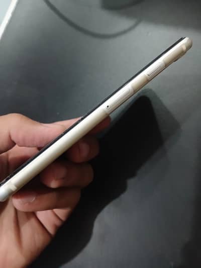 Apple iPhone SE 2nd Generation