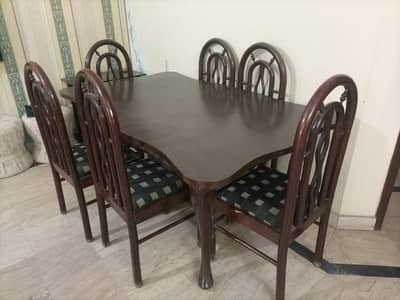 Rare Find: Classic Solid Wood Dining Table – Built to Last