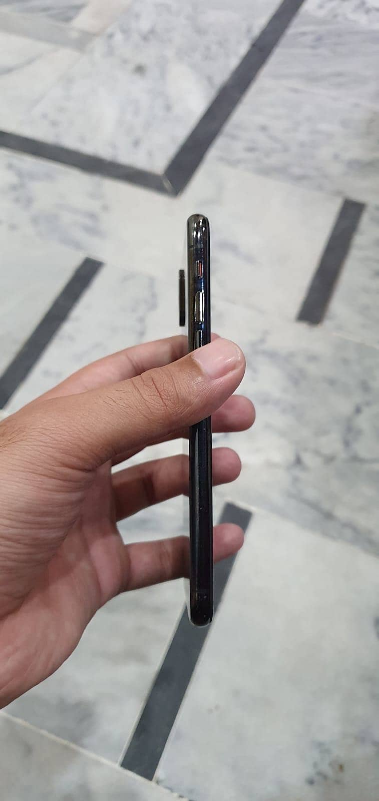iPhone XS 5